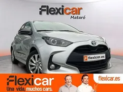 Gris Usado 2022 Toyota Yaris Hybrid Active Berlina | 18.990 € (Precio justo)