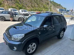 Negro Usado 2006 Toyota RAV4 Executive SUV | 8990 € (Precio justo)