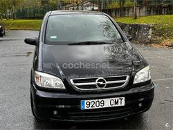 Negro Usado 2003 Opel Zafira Design Edition Monovolumen | 3500 €
