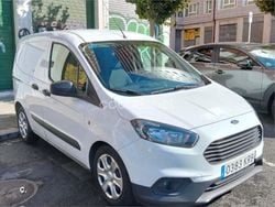 Blanco Usado 2018 Ford Tourneo Courier Trend Monovolumen | 9500 € (Precio justo)