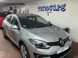 Gris / plata Usado 2015 Renault Mégane III Bose Edition Berlina | 7500 € (Precio justo)