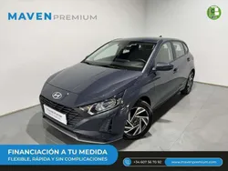 Gris Usado 2024 Hyundai i20 Utilitario | 15.700 € (Precio justo)