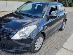 Negro Usado 2013 Suzuki Swift GL Berlina | 6500 € (Buen precio)