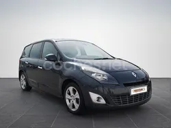 Negro Usado 2011 Renault Scénic III Dynamique Monovolumen | 6990 € (Precio justo)