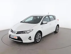 Blanco Usado 2013 Toyota Auris Hybrid Active Utilitario | 13.399 € (Precio justo)