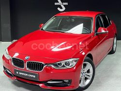 Rojo Usado 2012 BMW 318 Sport Line Berlina | 12.999 € (Un poco caro)