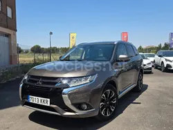 Beige Usado 2019 Mitsubishi Outlander P-HEV SUV | 19.500 € (Precio justo)