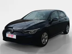 Usado 2021 VW Golf VIII Life Berlina | 23.900 € (Caro)