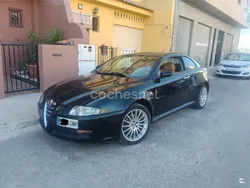 Negro Usado 2005 Alfa Romeo GT Distinctive Coupe | 4000 € (Super precio)