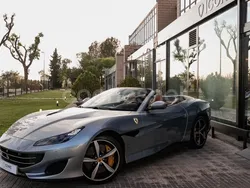 Gris / plata Usado 2019 Ferrari Portofino Descapotable | 199.900 €