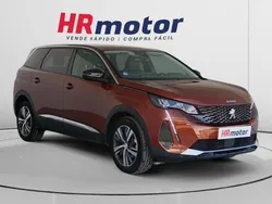 Usado 2022 Peugeot 5008 Allure Monovolumen | 19.590 € (Buen precio)