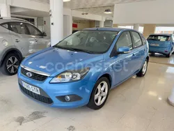 Azul Usado 2009 Ford Focus Trend Berlina | 5480 € (Precio justo)
