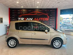 Beige Usado 2006 Renault Modus Dynamique Monovolumen | 4899 € (Caro)