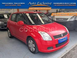 Rojo Usado 2010 Suzuki Swift GL Berlina | 2490 €