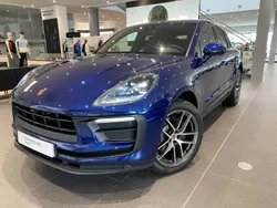 Azul gentian metalizado Usado 2023 Porsche Macan SUV | 85.950 €
