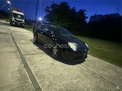 Negro Usado 2008 Alfa Romeo MiTo Progression Utilitario | 4400 € (Precio justo)