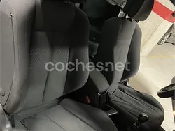 Rojo Usado 2005 Renault Mégane II Authentique Berlina | 2800 € (Precio justo)