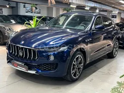 Azul Usado 2017 Maserati Levante SUV | 28.500 € (Precio justo)