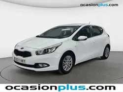 Blanco Usado 2012 Kia Ceed GT Utilitario | 7990 € (Precio justo)