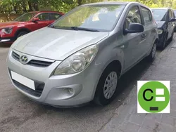 Beige Usado 2010 Hyundai i20 Classic Utilitario | 4990 € (Precio justo)