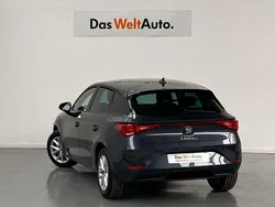 Gris Usado 2024 Seat Leon Style | 20.900 € (Precio justo)