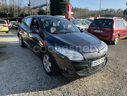 Gris / plata Usado 2010 Renault Mégane III Dynamique Berlina | 4500 € (Precio justo)