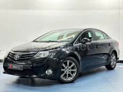 Negro Usado 2012 Toyota Avensis Advance Berlina | 9890 € (Precio justo)