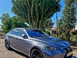Gris / plata Usado 2019 Lexus IS300h Luxury Line Berlina | 28.500 € (Caro)