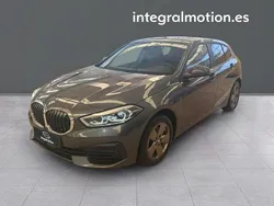 Gris Usado 2021 BMW 116 Utilitario | 21.900 € (Precio justo)