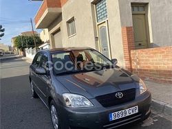 Gris / plata Usado 2004 Toyota Corolla Sol Berlina | 2800 € (Precio justo)