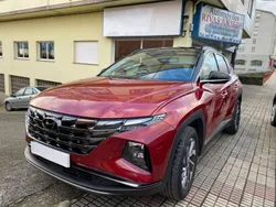 Rojo Usado 2023 Hyundai Tucson SUV | 28.500 € (Buen precio)