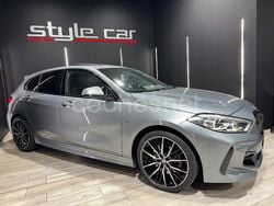 Gris / plata Usado 2023 BMW 118 Utilitario | 28.950 € (Caro)
