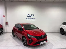 Rojo Nuevo 2024 Renault Clio V Techno Utilitario | 18.800 €