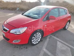 Rojo Usado 2011 Opel Astra Sport Berlina | 4990 € (Super precio)