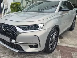 Gris / plata Usado 2021 DS Automobiles DS7 Crossback Grand Chic SUV | 23.990 € (Precio justo)