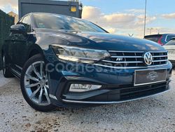 Azul Usado 2020 VW Passat R-line Berlina | 19.990 € (Precio justo)