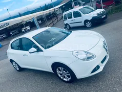 Blanco Usado 2014 Alfa Romeo Giulietta Progression Utilitario | 9999 €