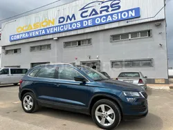 Azul Usado 2022 Skoda Karoq SportLine SUV | 23.990 € (Precio justo)