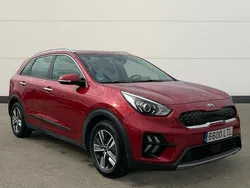 Rojo Usado 2021 Kia Niro SUV | 19.000 € (Super precio)