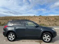 Gris / plata Usado 2008 Toyota RAV4 Premium SUV | 7100 € (Precio justo)