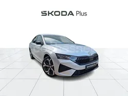 Gris / plata Usado 2024 Skoda Octavia RS Berlina | 38.000 € (Precio justo)