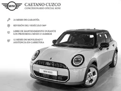Gris / plata Usado 2024 Mini Cooper Utilitario | 29.990 € (Caro)