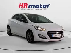 Usado 2015 Hyundai i30 Blackline | 10.890 € (Un poco caro)