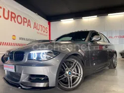 Gris / plata Usado 2012 BMW 135 Coupé Coupe | 18.700 €