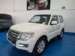 Blanco Usado 2016 Mitsubishi Montero Spirit SUV | 21.499 € (Precio justo)