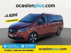 Rojo Usado 2023 Mercedes V220 Avantgarde Monovolumen | 54.190 € (Precio justo)