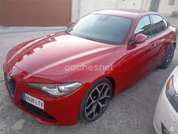 Rojo Usado 2021 Alfa Romeo Giulia Sprint Sprint Coupe | 22.600 €