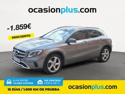 Gris Usado 2018 Mercedes GLA180 SUV | 20.450 € (Un poco caro)