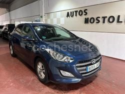 Gris / plata Usado 2016 Hyundai i30 Berlina | 8495 € (Precio justo)