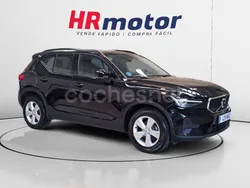 Negro Usado 2022 Volvo XC40 SUV | 26.740 € (Un poco caro)